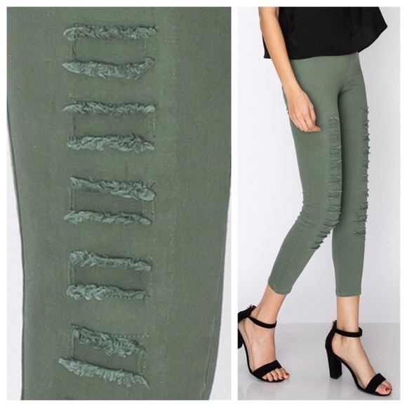 Destroyed Green Jeggings - Picture 2 of 7